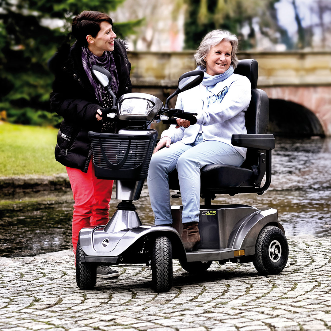 Sunrise Medical Sterling S425 Electric Mobility Scooter